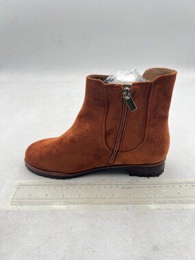 Brown Closed Almond Toe Ankle Boot Chunky Low Heel Side Zip Chelsea Short Boot
